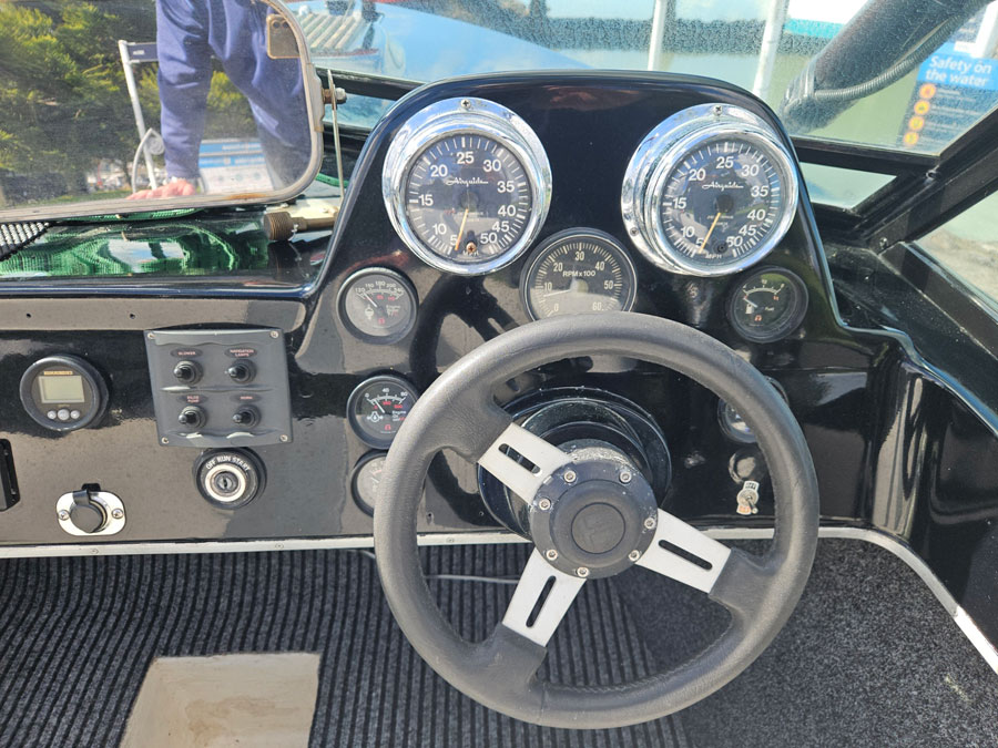 ski nautique-for-sale-auckland-instruments-dash