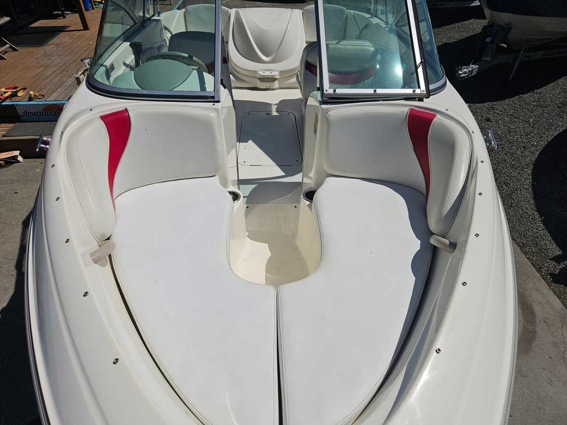 Maxum Family Boat