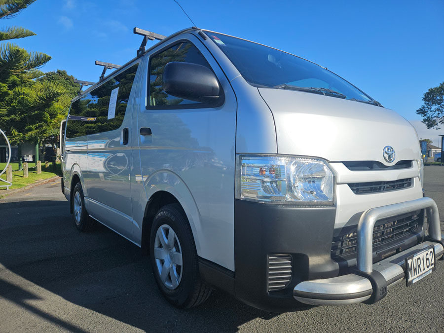 4 toyota-tradie-van